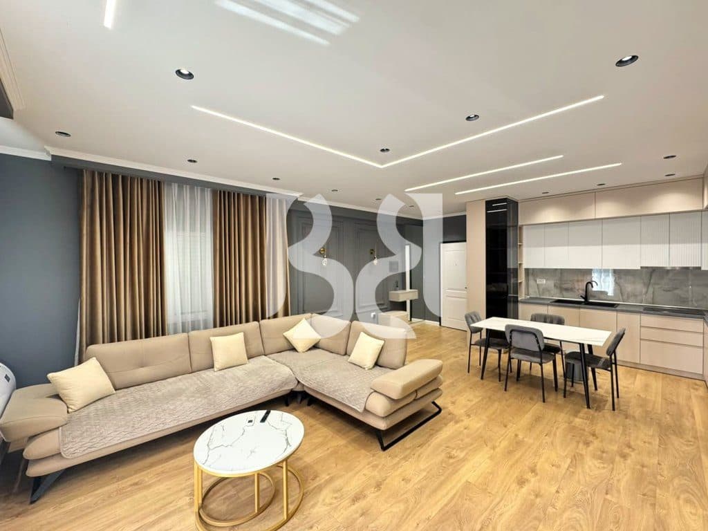 APARTAMENT ME QERA 2+1+2 FARKE 900 EURO