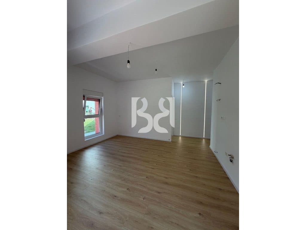 APARTAMENT 1+1 ME QIRA TE REZIDENCA KADIU**