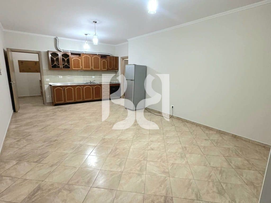 APARTAMENT ME QIRA 2+1+2 TEK ISH-TREGU ELEKTRIK, TIRANË 2