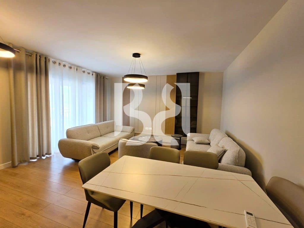 APARTAMENT 2+1 ME QIRA, BULEVARDI I RI 800 EURO 2