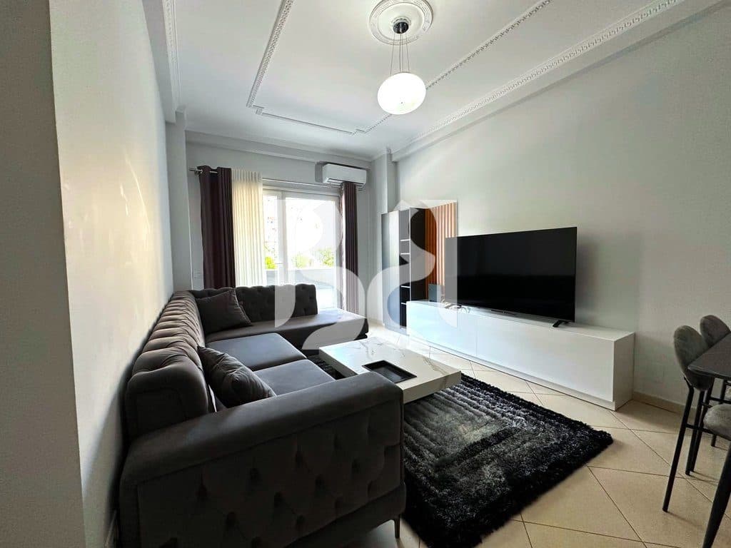 Apartament 2+1 me Qira te Kristal Center, Tirane | Kati 2 | 85,000 Leke/Muaj