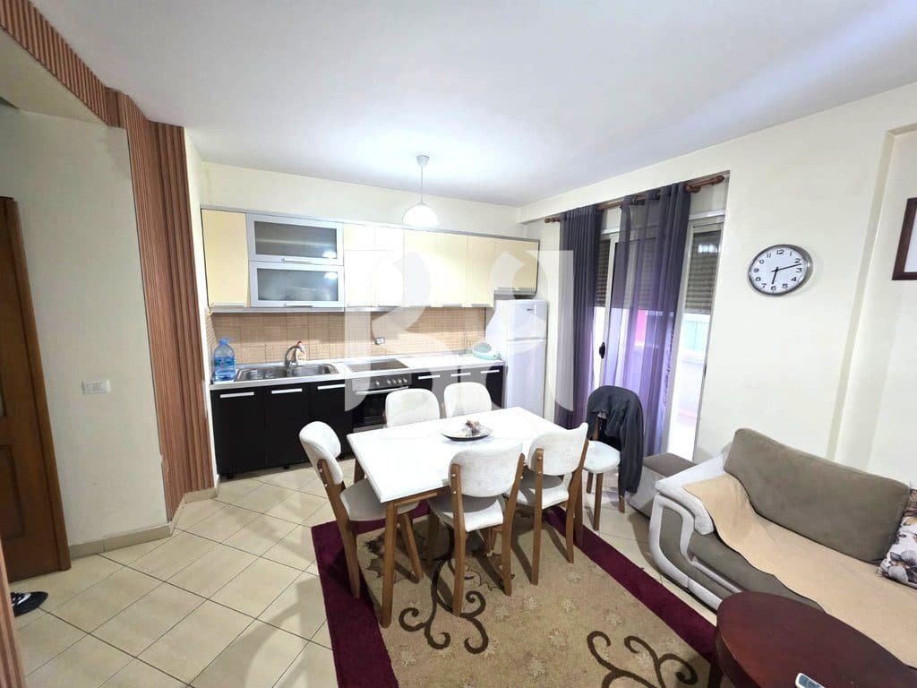 APARTAMENT 2+1 ME QIRA NE ASTIR 47.000LEK* 2