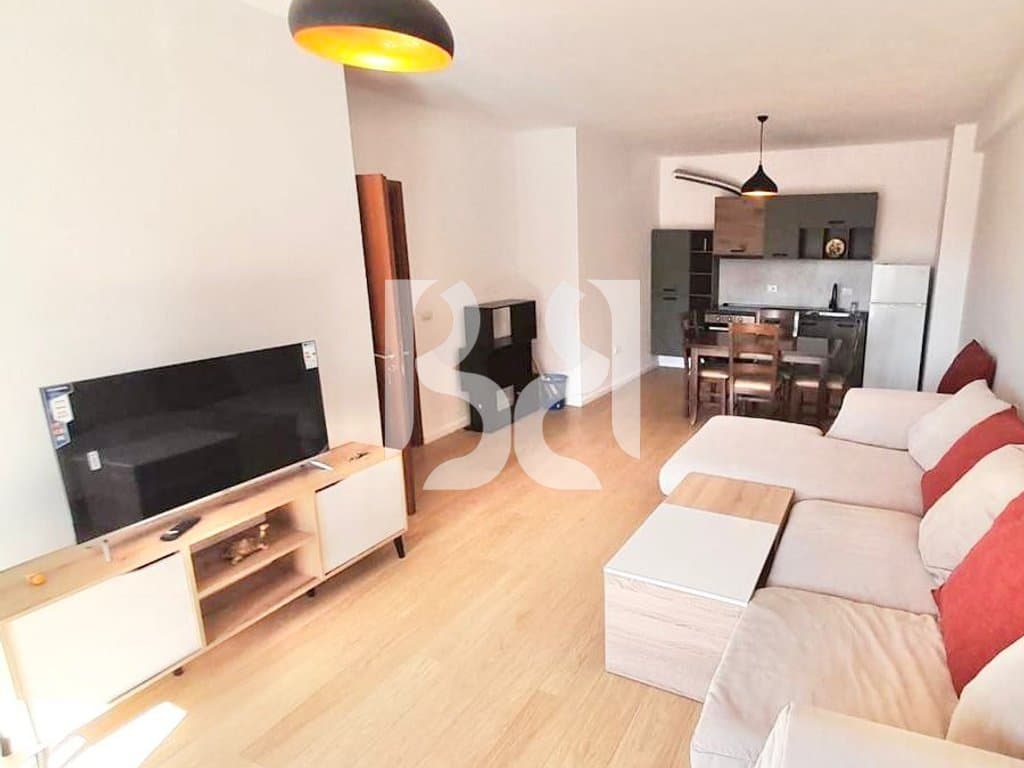 Apartament 1+1 me Qira në Bllok – Tiranë | Lokacion Premium 2