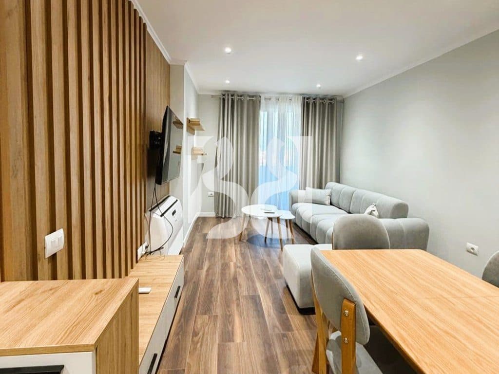 APARTAMENT 1+1 ME QIRA TE GOLDEN PARK