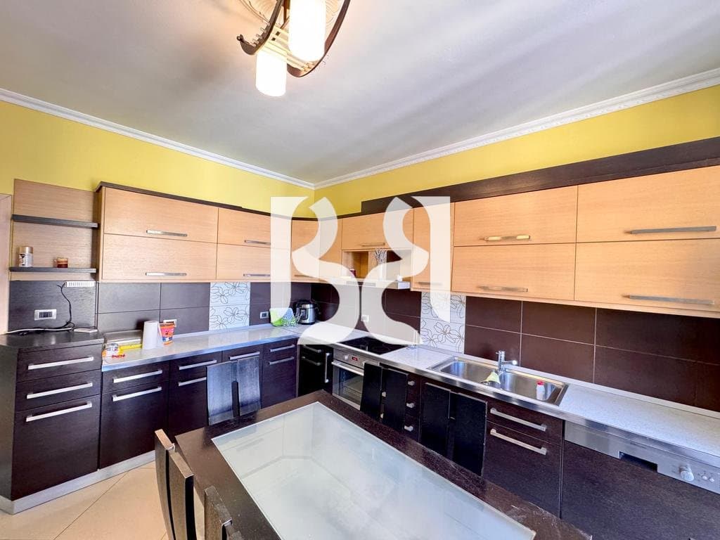 APARTAMENT ME QIRA NE ASTIR 3+1+2 ME GARAZHD PRANE PARK HOTEL* 4