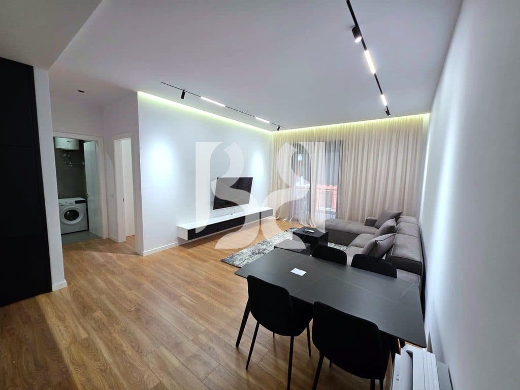 Apartament 1+1 me Qira në Kompleksin Delijorgji, Tiranë – 78 m² me Parkim të Përfshirë | 100,000 Lekë/muaj 4