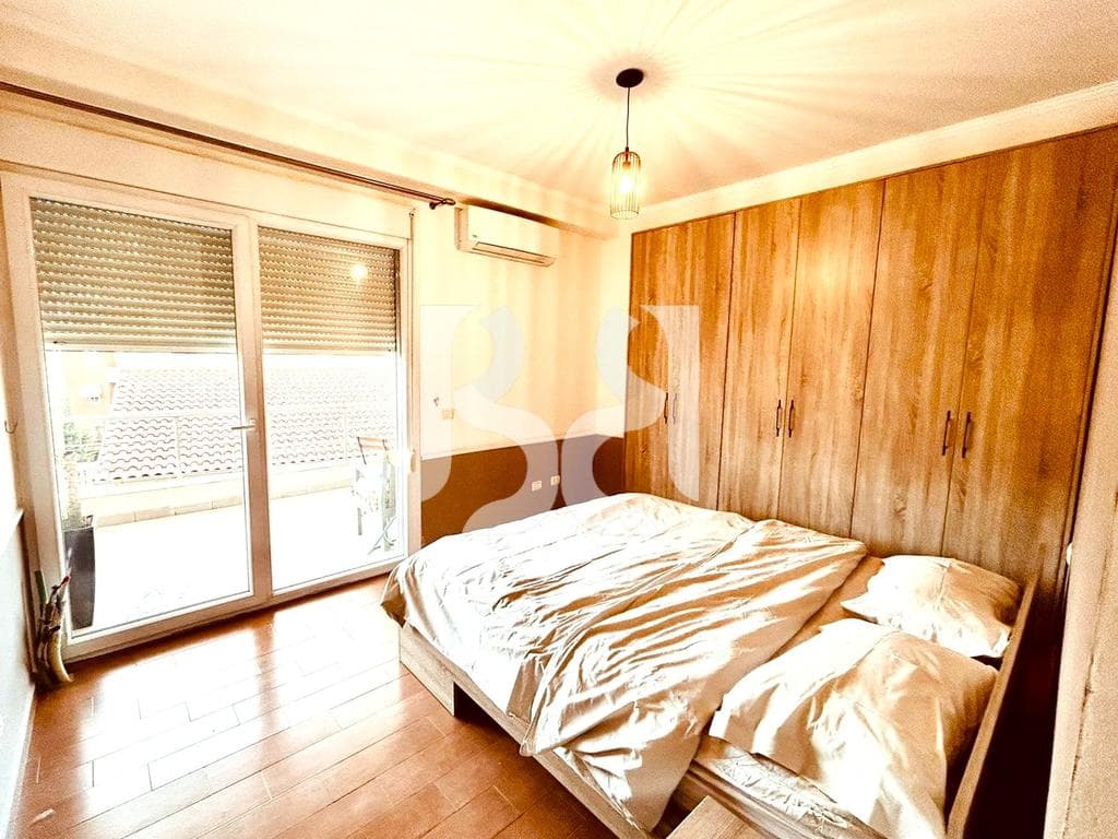 Apartament 2+1 në Shitje, Liqeni i Thatë – 96 m² Neto, Pamje nga Liqeni | 250,000 € 3