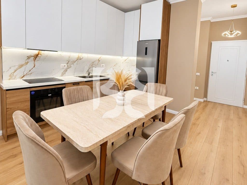 APARTAMENT 2+1+2+POST PARKIMI ME QIRA TE KOPSHTI BOTANIK 4