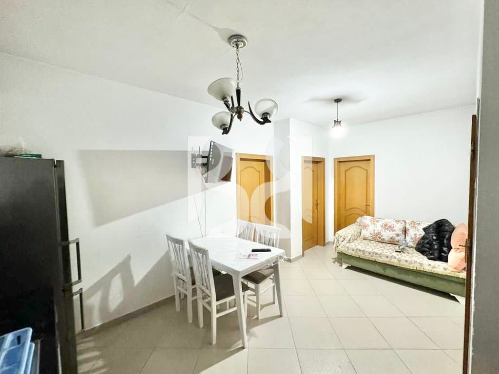 APARTAMENT ME QERA 2+1 TEK BULEVARDI I RI** 2