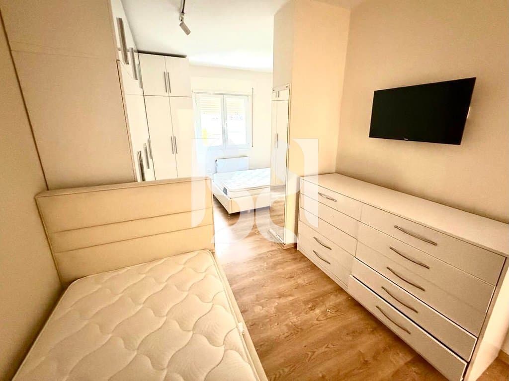 Apartament 2+1 me Qira në Komunën e Parisit Lokacion Premium** 4