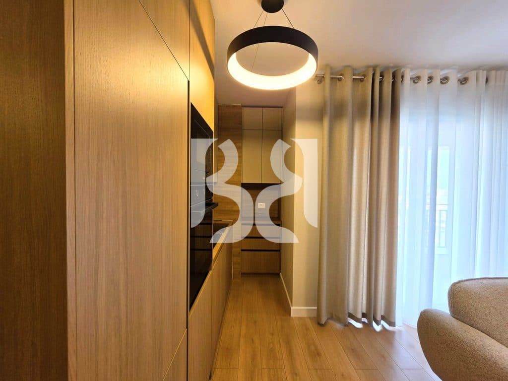 APARTAMENT 2+1 ME QIRA, BULEVARDI I RI 800 EURO 3
