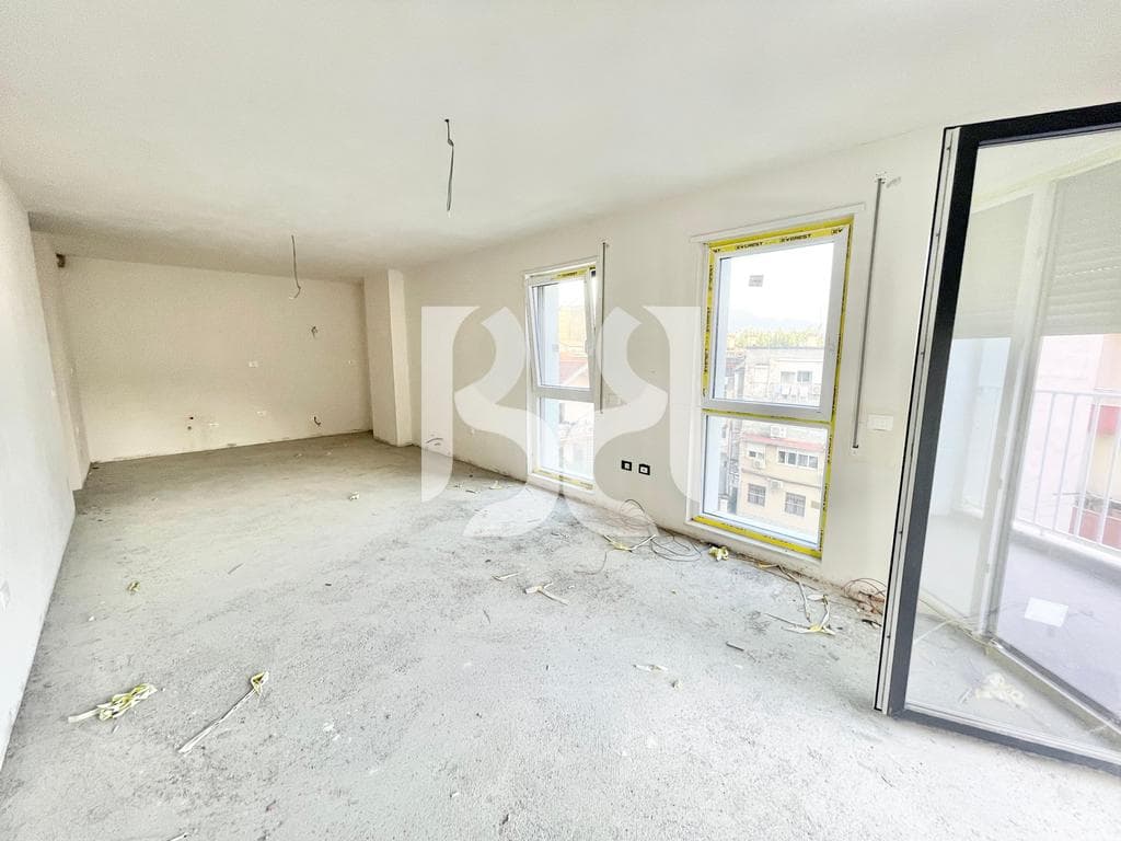 SHITET APARTAMENT 2+1+2+BALLKON XHAMLLIK*