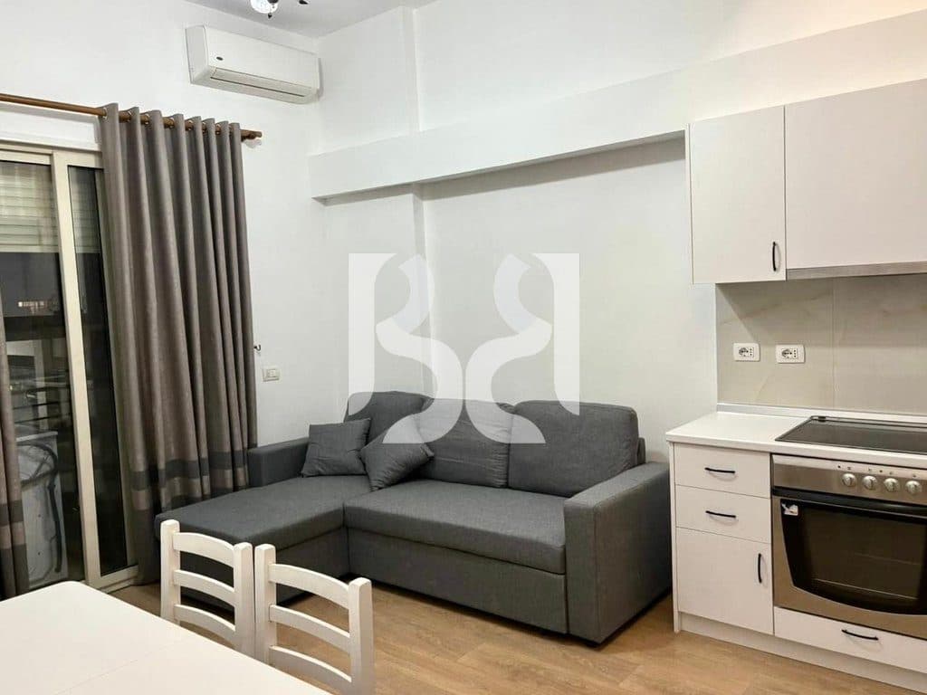 Apartament 1+1 me Qira në Golden Park 3 | Përballë Spitalit Amerikan 3 | 60 m² + Ambient Shtesë *