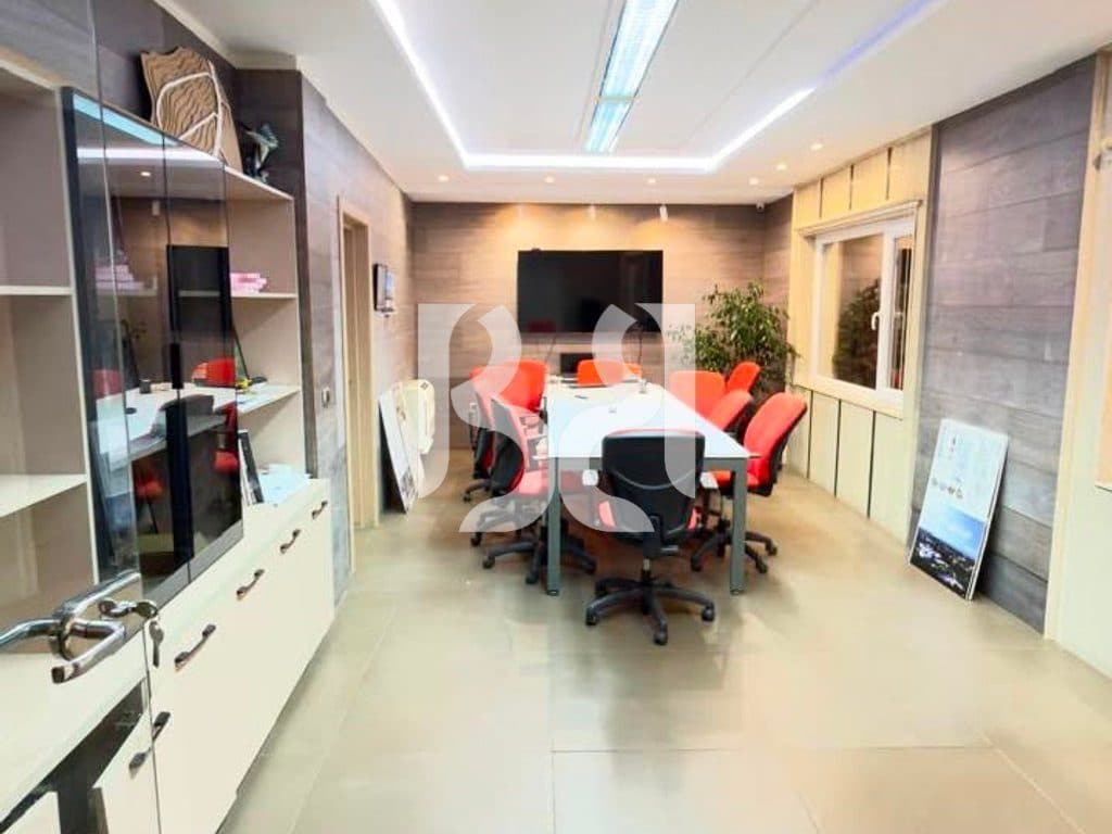 Zyrë Rooftop 350 m² me Qira te Kika 1 | Komuna e Parisit 2