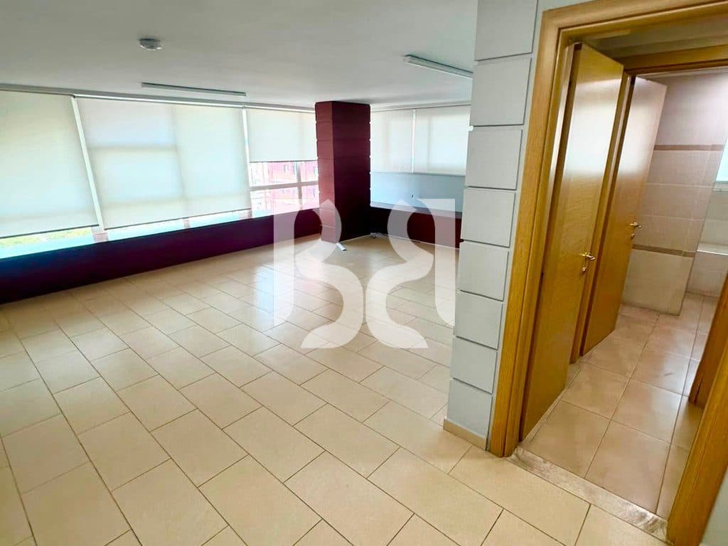 Ambient Biznesi Premium me Qira në Rrugën e Kavajës, Tiranë | 450 m² 3