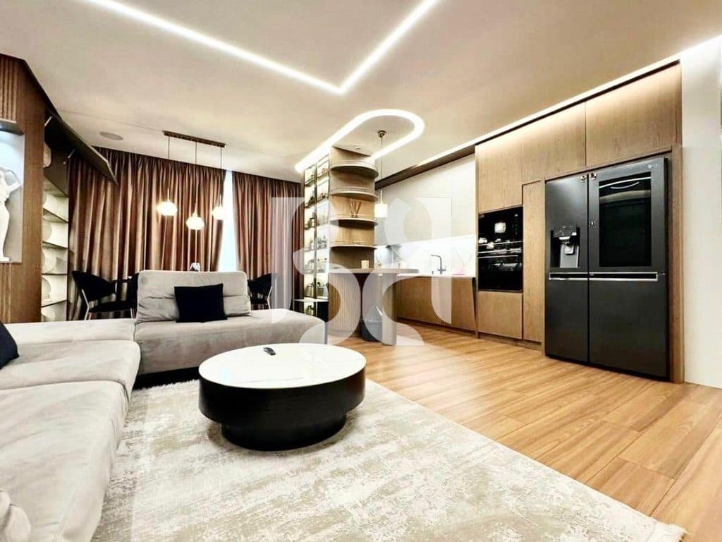 Shitet Apartament 2+1+2 Pranë Square 21 | 131 m² 4