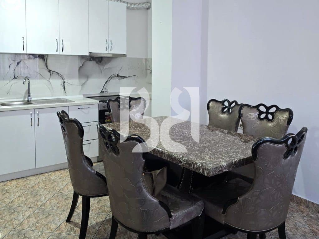 Apartament 2+1 me Qira ne Selite | Kati 7 | 70,000 Lekë 3