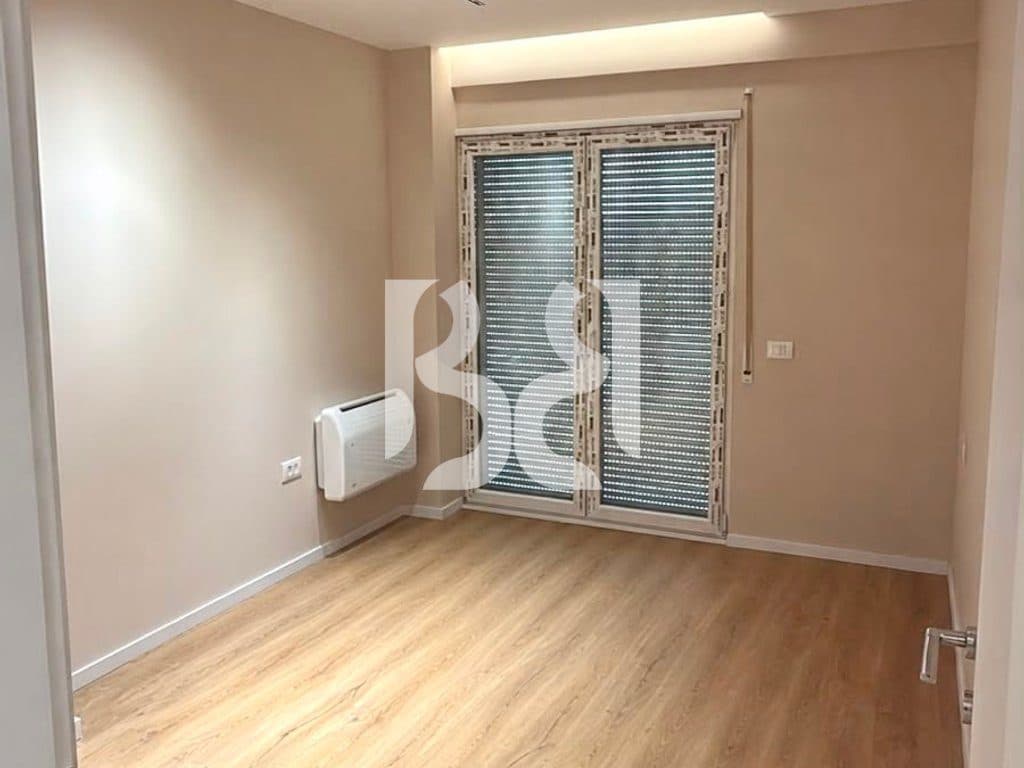 Apartament 2+1 me Qira te Ish-Sheshi Shqiponja | Post Parkimi | Në Proces Mobilimi | 65,000 Lekë/Muaj