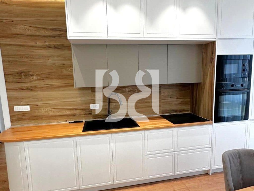 APARTAMENT 1+1 ME QIRA NE FUND TE BULEVARDIT TE RI* 4