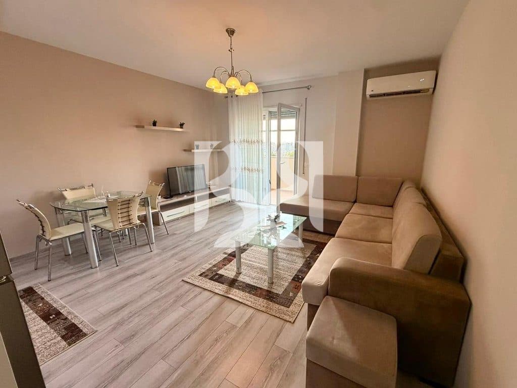 Apartament 1+1 me Qira te Ish-Parku i Autobusëve | 64 m² Neto | I Mobiluar