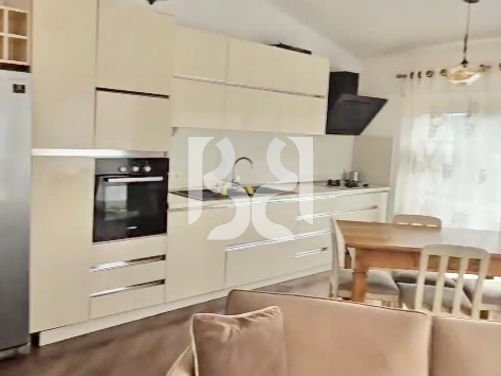 APARTAMENT 3+1+2 ME QIRA RRUGA PETI LIQENI I THATE 4