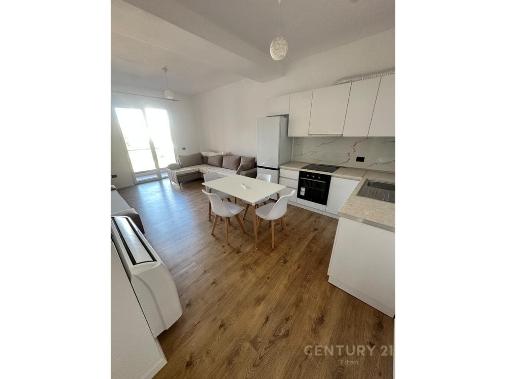 Apartament 2+1+ballkon+Parking me qera ne Paskuqan tek Kompleksi Hallaci