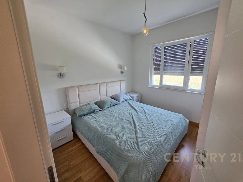 Okazion ! Shitet apartament 2+1+Post Parkimi te Vala Mar Residence, Gjiri i Lalzit. 2