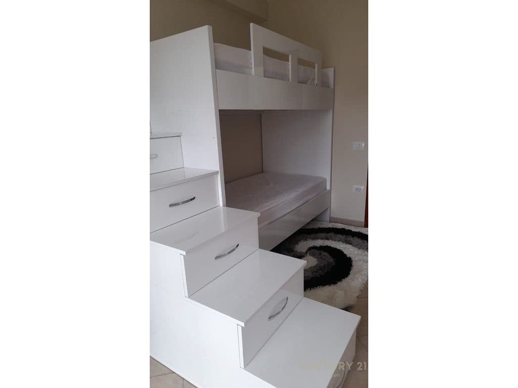 JEPET ME QIRA APARTAMENT 2+1 NE ASTIR! 2