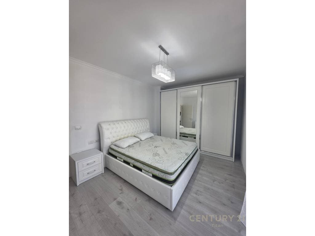 Jepet me qira apartament 2+1+2 ne Fiori di Bosko! 3