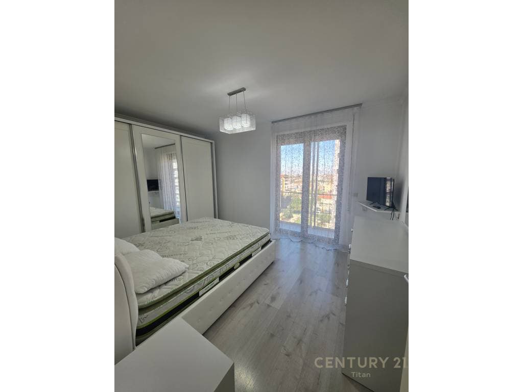 Jepet me qira apartament 2+1+2 ne Fiori di Bosko! 2
