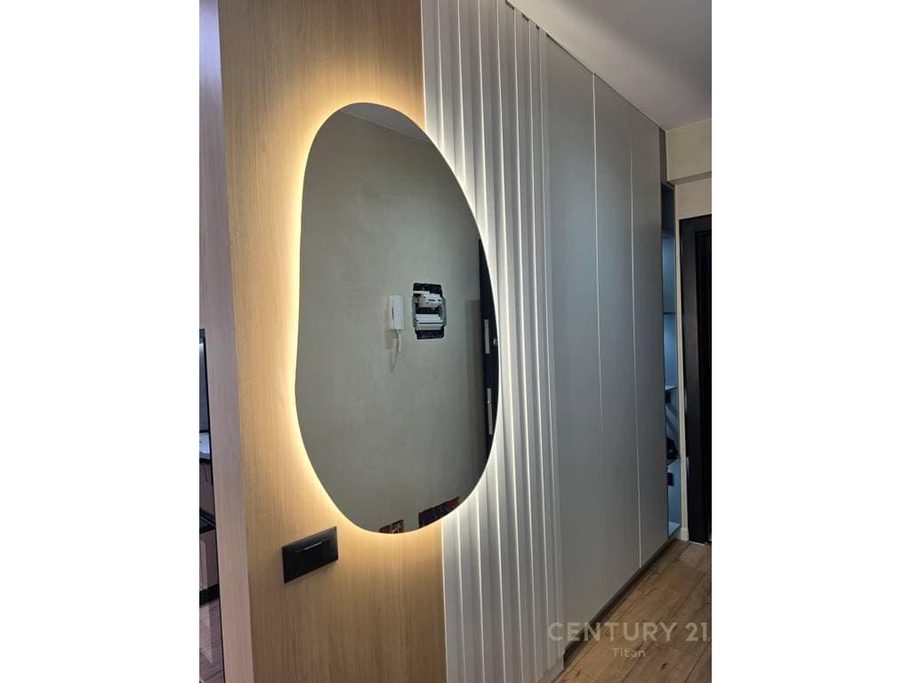 Jepet me qira apartament modern 1+1 te Liqeni i Thate! 4