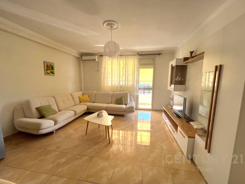 Jepet me qera Apartament 2+1+2 ne Don Bosko 3