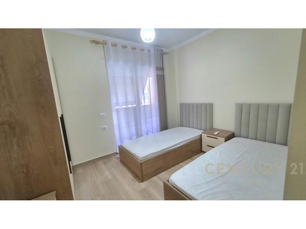 JEPET ME QERA APARTAMENT 2+1+2 NË DON BOSKO ! 4