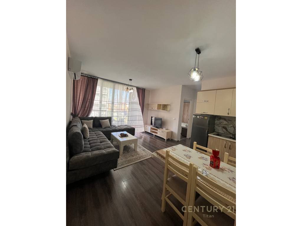 Jepet me qira apartament 2+1+2 ne Fiori Di Bosko!