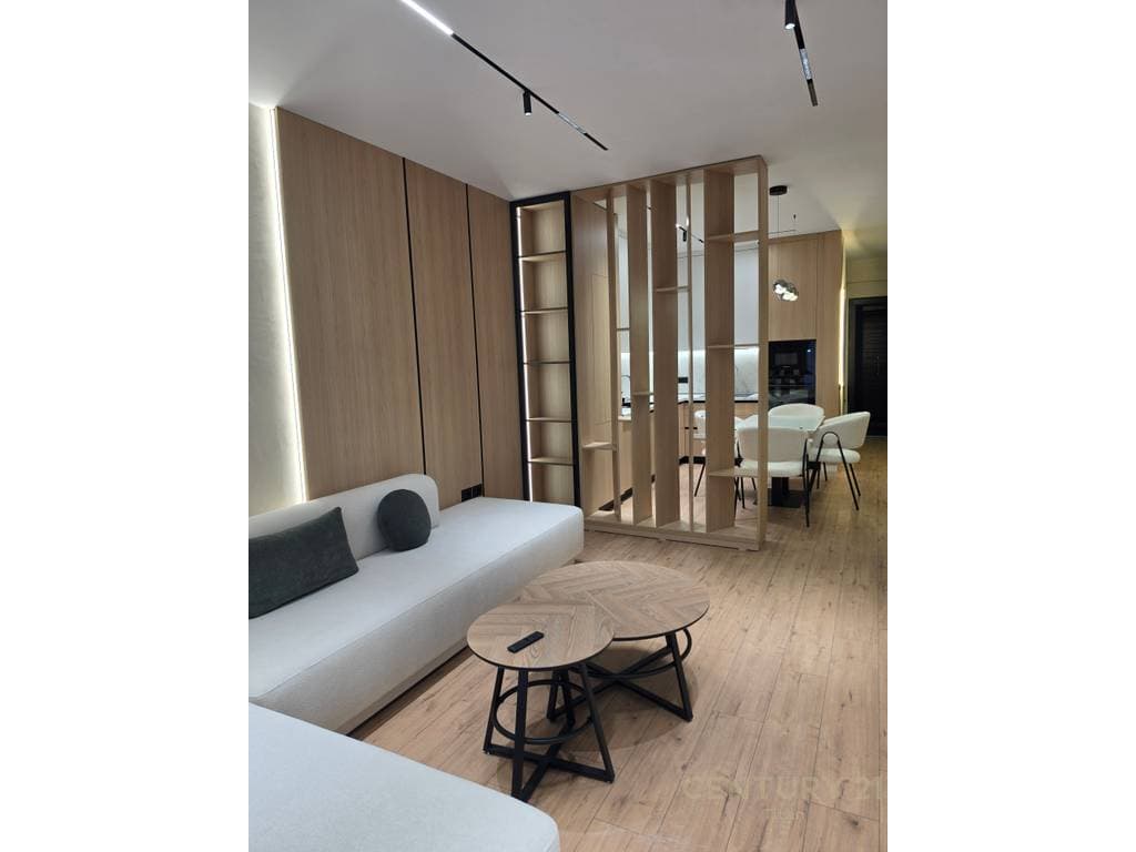 Jepet me qira apartament modern 1+1 te Liqeni i Thate! 2