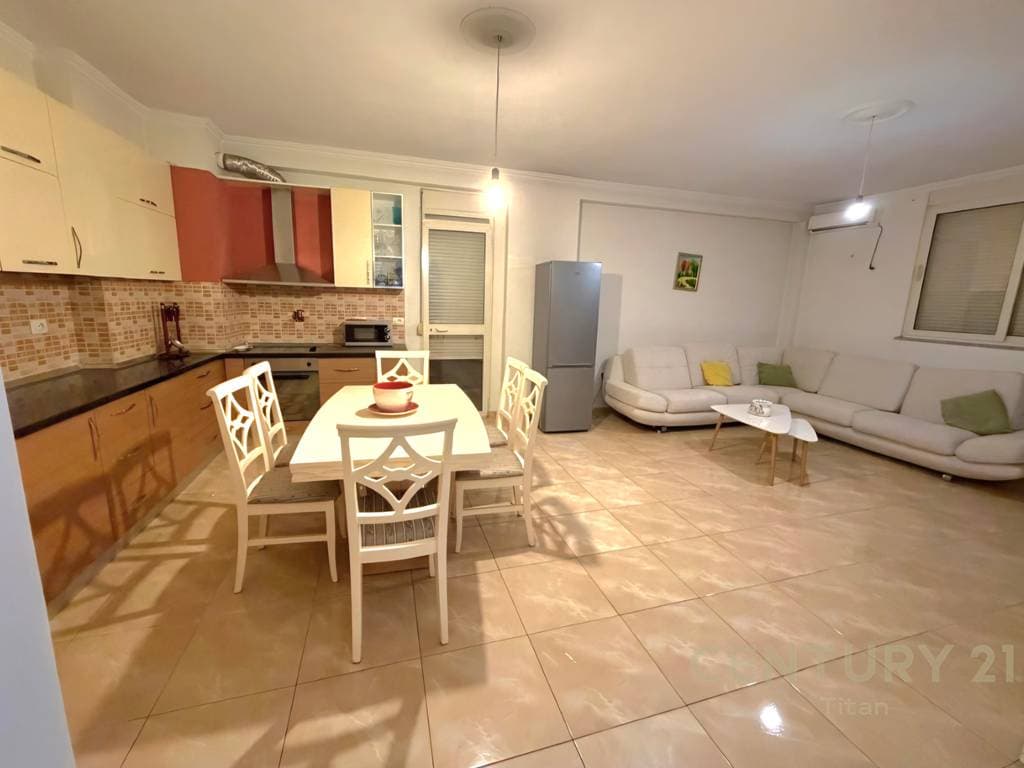 Jepet me qera Apartament 2+1+2 ne Don Bosko 2