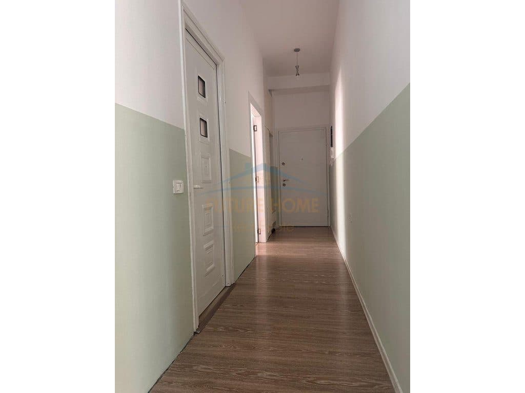 Shitet, Apartament 3+1+2, 21 Dhjetori, Tiranë 3