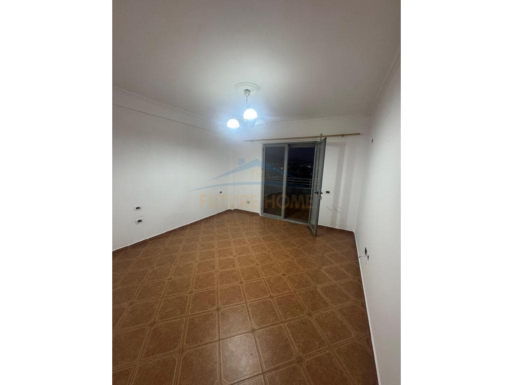 Shitet Apartament 2+1, Misto Mame 4