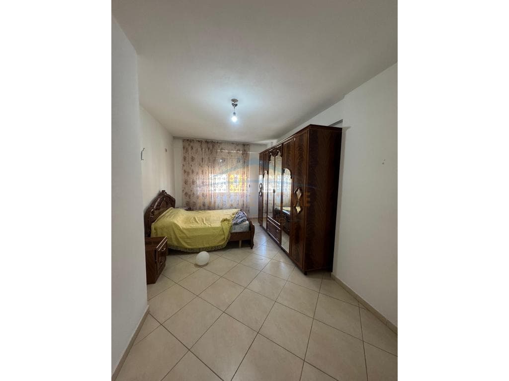 Qera, Apartament 2+1, Unaza e Re