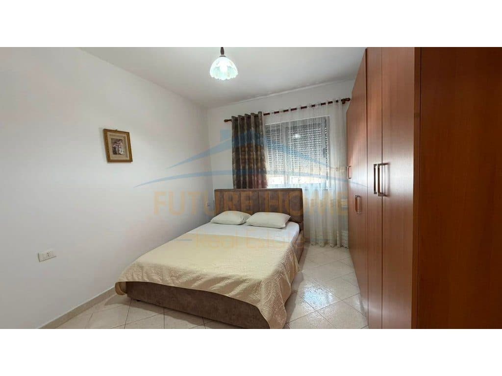 Shitet Apartament 3+1+2 ne Astir, Unaza e Re 3