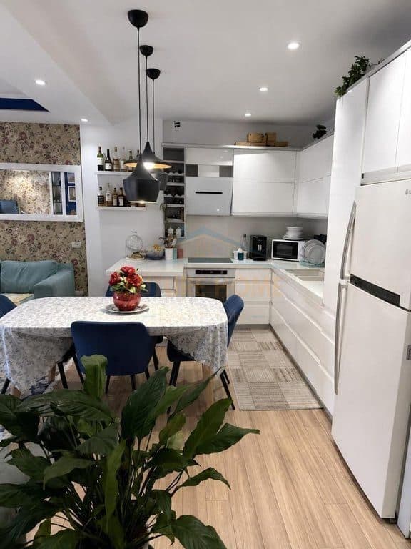 Në shitje, Apartament 2+1+2, Don Bosko 2