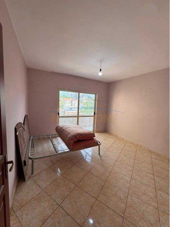 Në shitje, Apartament 1+1, Rruga Shefqet Kuka, Fresk 3