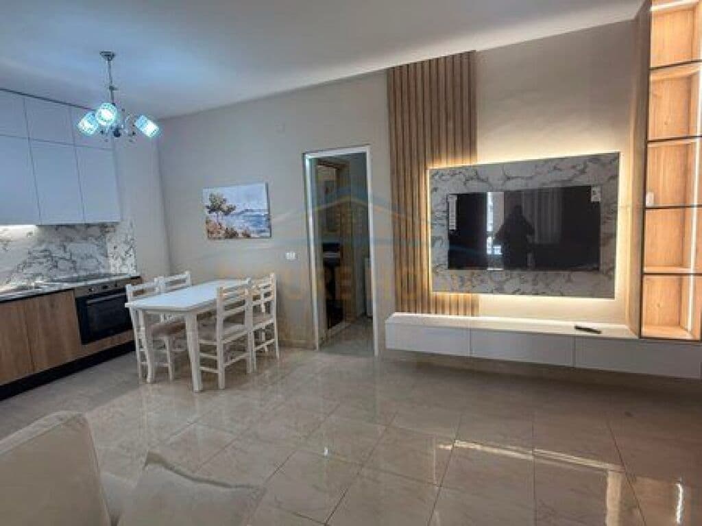 Në shitje, Apartament 2+1, Kompleksi Fratari, Rruga e Re 2