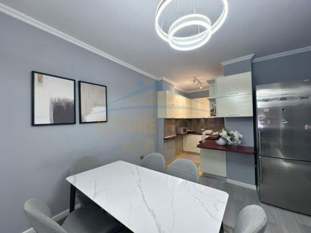 Në shitje, Apartament 2+1, Yzberisht 4