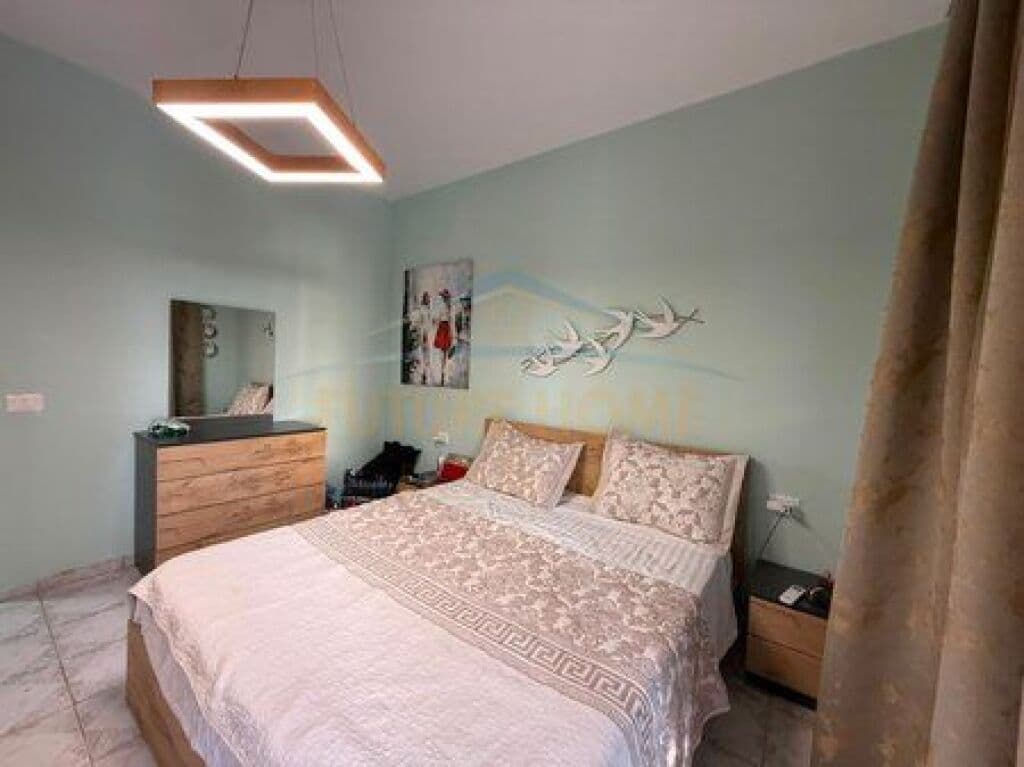 Qira, Apartament 1+1, Laprakë, Tiranë 4
