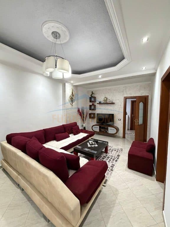 Qira, Apartament 3+1, Villa L, Rruga e Re.