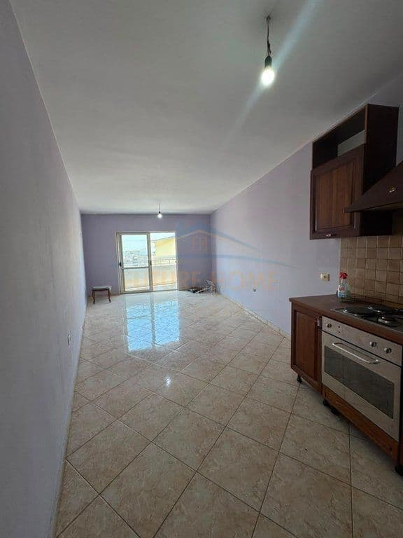 Në shitje, Apartament 1+1, Rruga Shefqet Kuka, Fresk 2