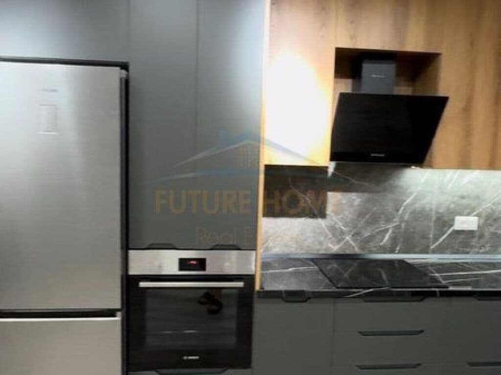 Në shitje, Apartament 2+1, Fresk 3