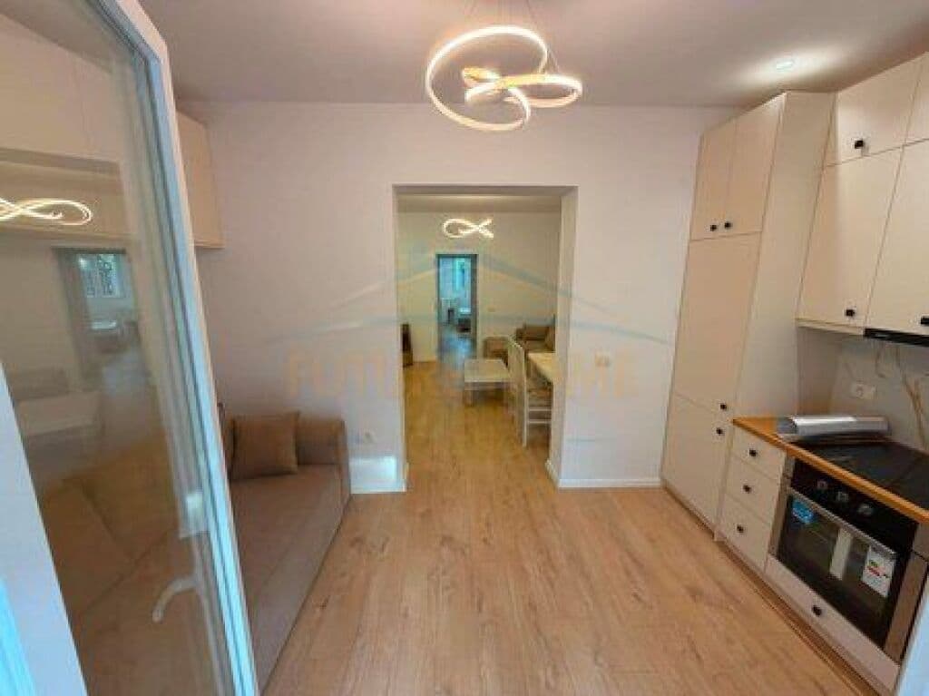 Qira, Apartament 1+1, Rruga Dritan Hoxha, Tiranë. 3