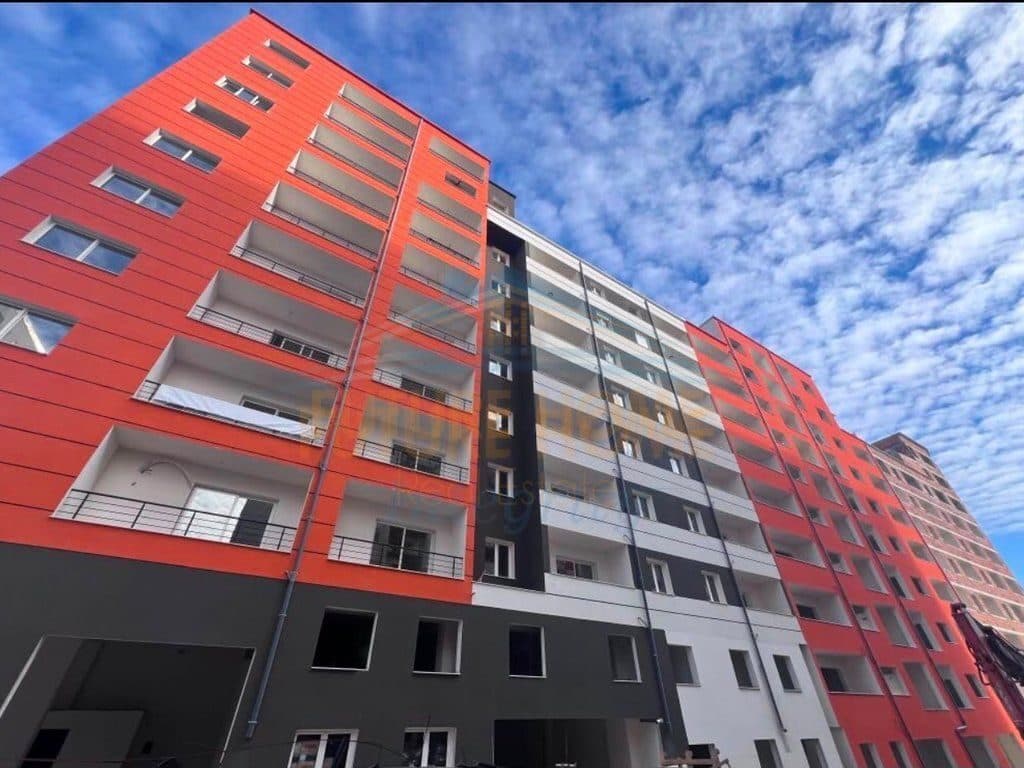 Në shitje, Apartament 2+1, Yzberisht, Tiranë.